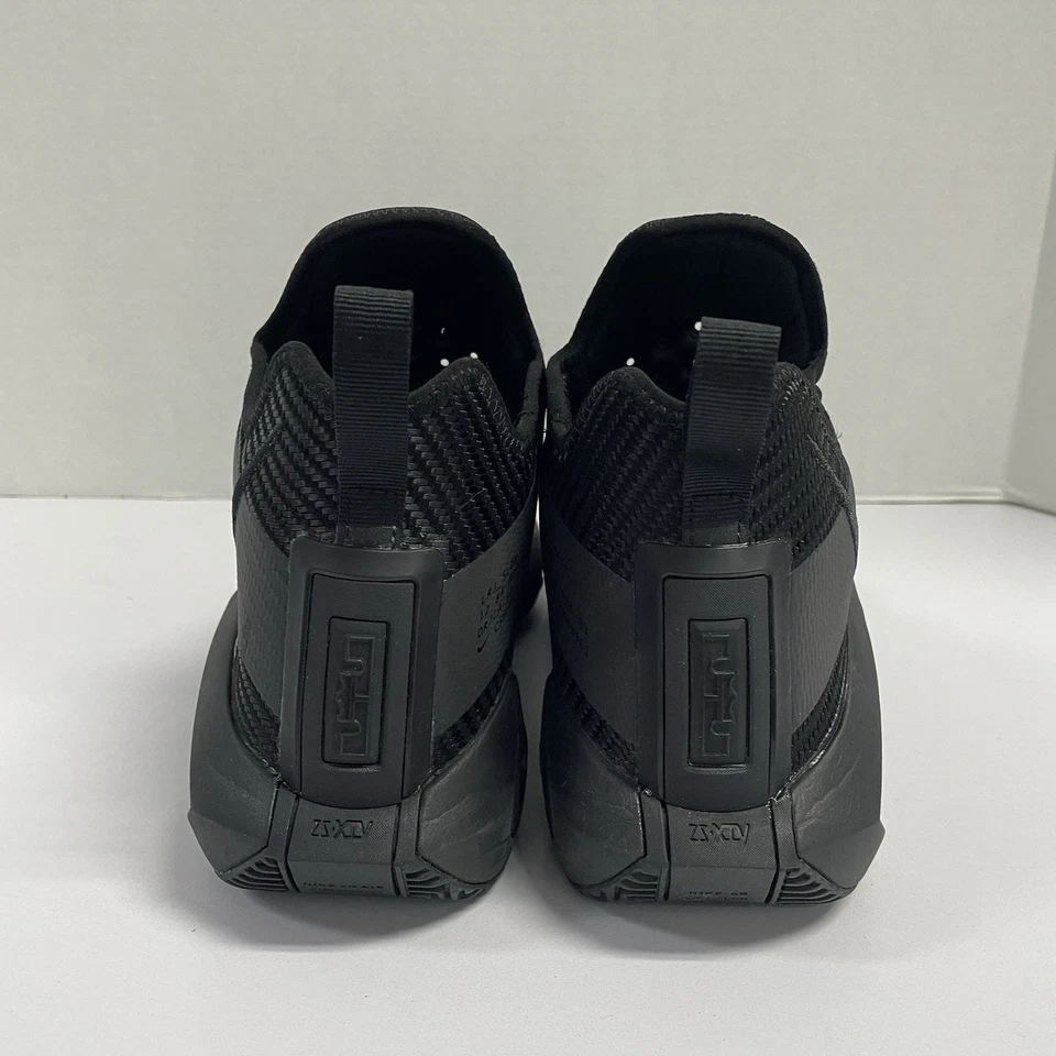 Nike LeBron Soldier 14 Negro CK6024 003 Talla 10 Hombres Tenis de Baloncesto Lakers Foto 2 de 4