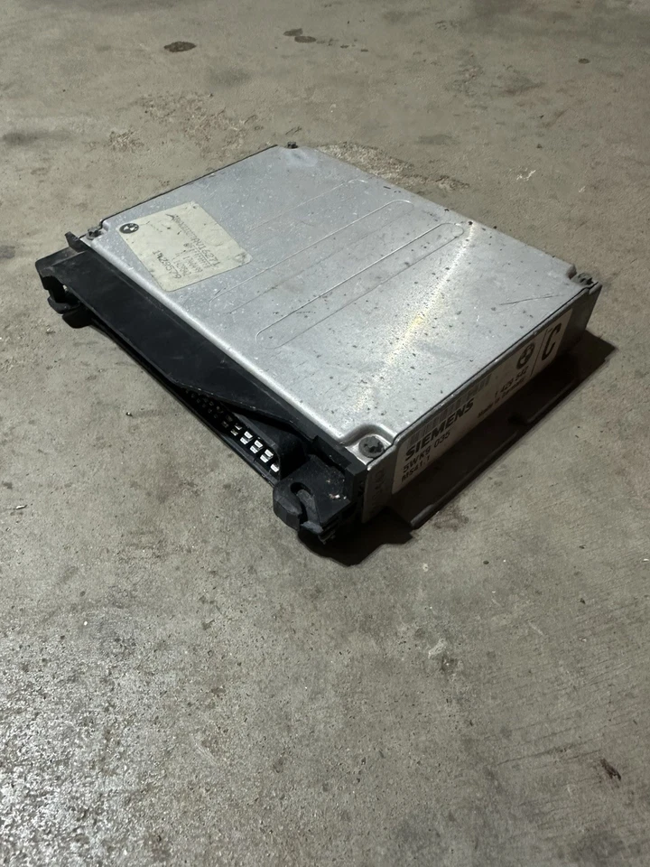 5WK9 035 BMW M3 E36 módulo control motor ordenador 1996-1997 Foto 2 de 4