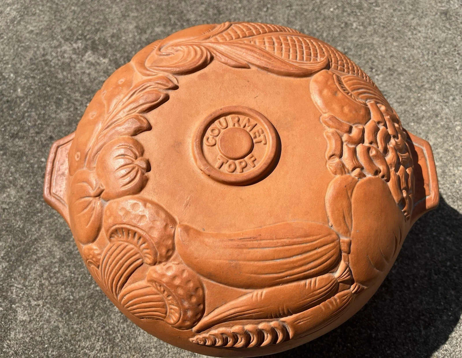 Vintage Gourmet-Clay Roaster Pot Cooker 12” Lg Terra Cotta Baker Casserole- USA
