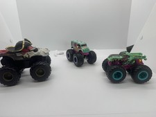 Monster Jam Trucks Lot Bad Scoop Pirate s Curse Zombie Spin Master Monster Truck