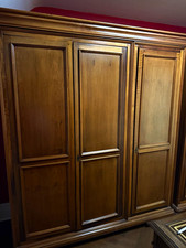 Willis & Gambier Walnut Veneer Freestanding Wardrobe 3 Door 4 Drawer 2 Shelf