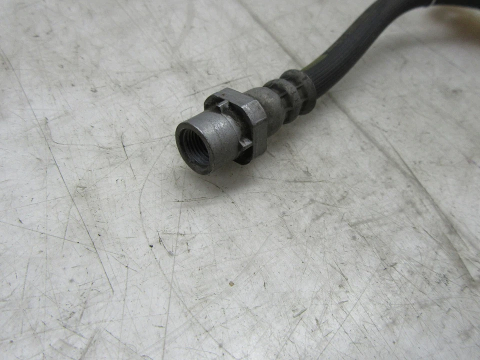 Manguera de freno trasera izquierda BMW 328xi F30 2012-2016 OEM Foto 3 de 4