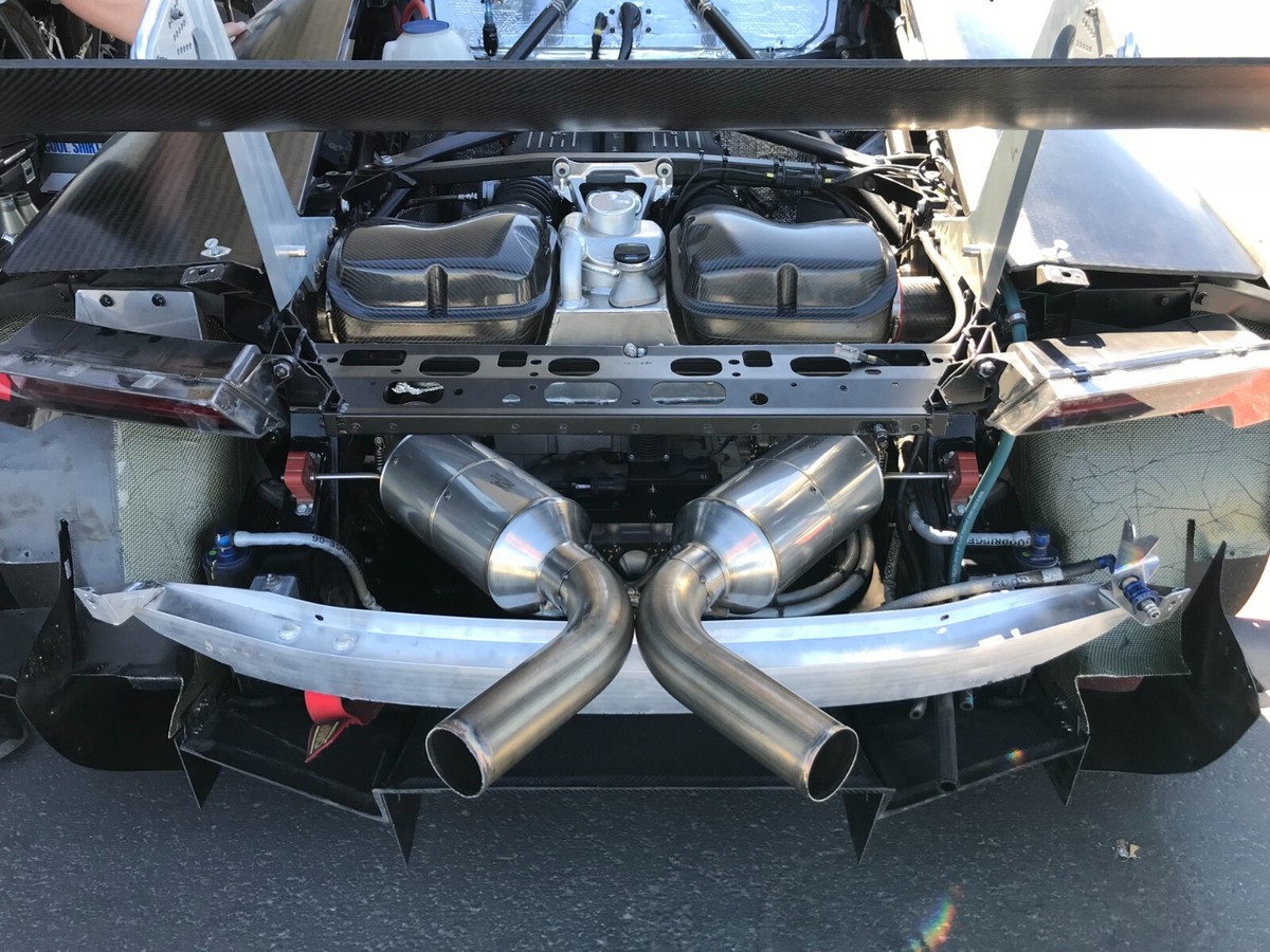 Lamborghini Huracan Super Trofeo silenced muffler - Burns