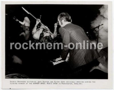 Doobie Brothers Jeff Baxter Elton John WB Music Show 1975 Press Photo #2547