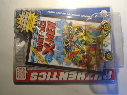 MARVEL AUTHENTICS GIANT SIZE X MAN DIECAST CAR & COMIC BOOK FACT SEALED 5-247-7 - 第 2/6 張圖片