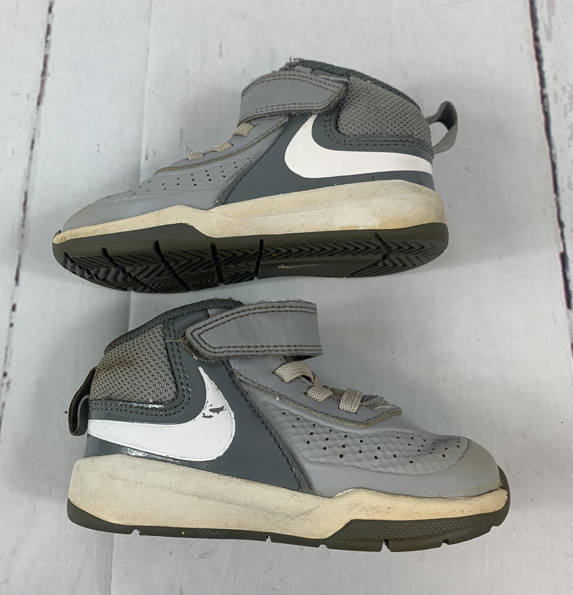 Nike Boys Team Hustle D 7 Toddler Boys' Basketball Shoe 748002005 Size 6C eBay