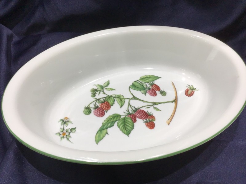 ROYAL WORCESTER COTSWOLD FRUIT CASSEROLE BAKER never used! OVEN TO TABLE!!