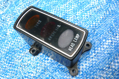 Yamaha  XS650 SE 1978-1980 Oberteil von Cockpit Anzeige Pilot Box, Upper Armatur