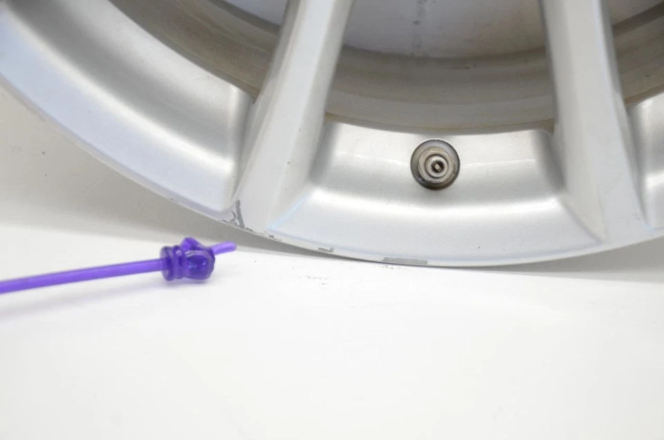 09-12 Mazda Mx-5 Miata NC 17x7 Inch 5 Y Spoke Wheel Assembly — 第 3/4 张图片