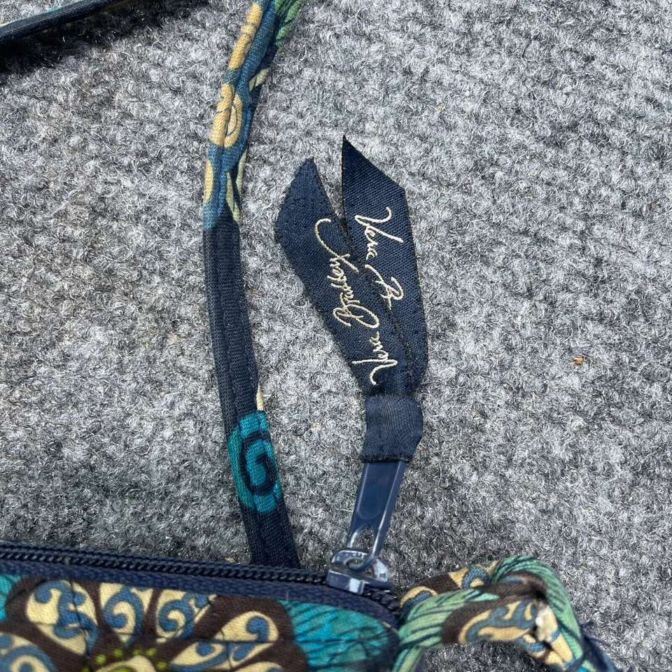Vera Bradley Retired Print Blue Floral Crossbody Purse Quilted - Image 4 of 4