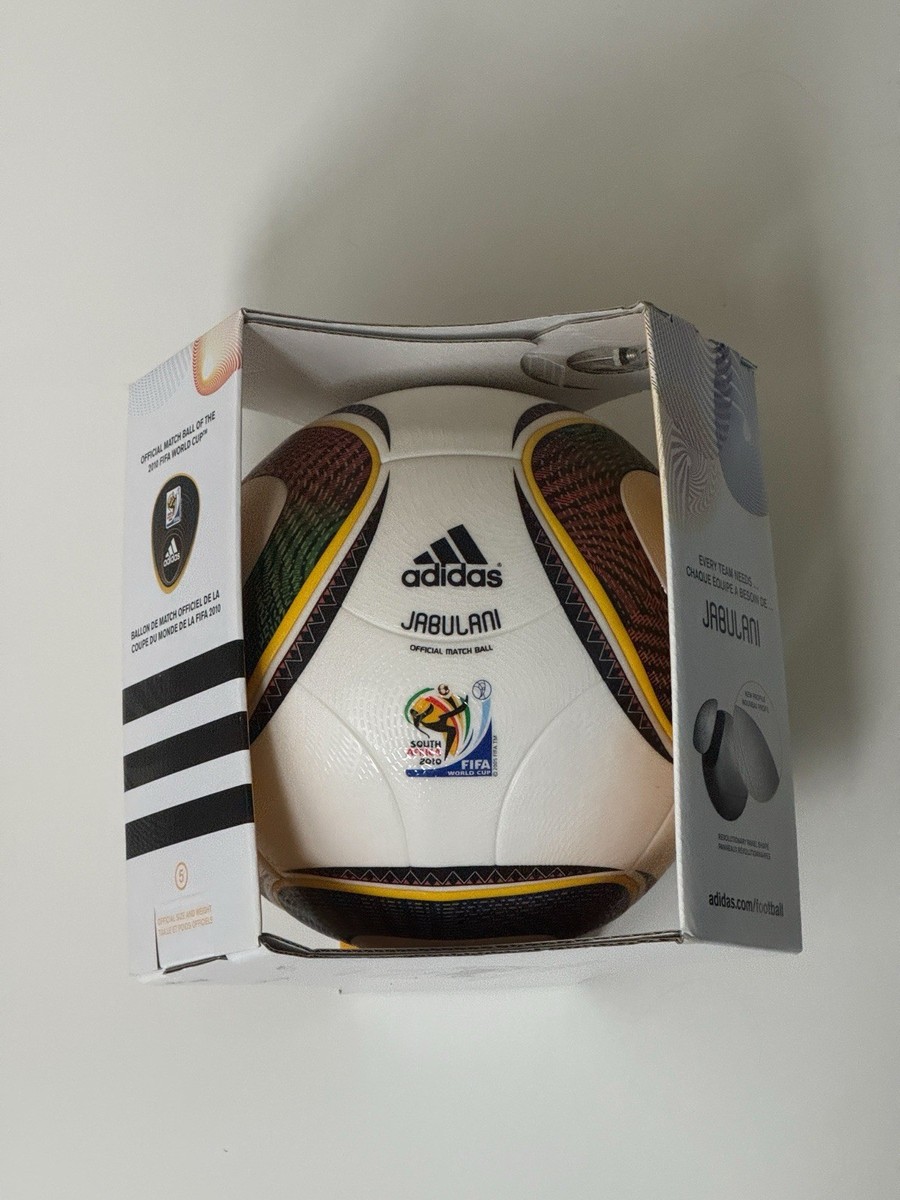 Adidas Jabulani Official Match Ball 2010 World Cup (BRAND NEW