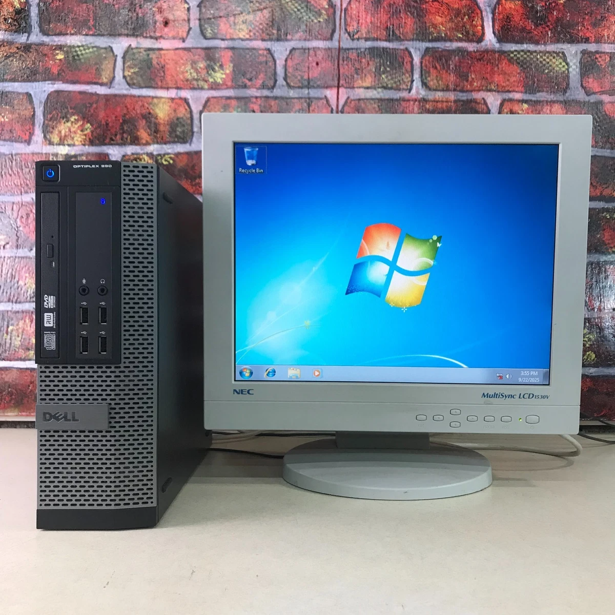 PC Desktops and Intel Core i7-2600 Processor All-In-One Computers
