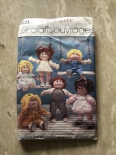 VTG Simplicity Sewing Pattern 6823 Clothes for 15 and 18 in Soft Sculpture Dolls