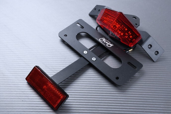 Support plaque Vulcan 650 S étanche à feu LED rouge et catadioptre