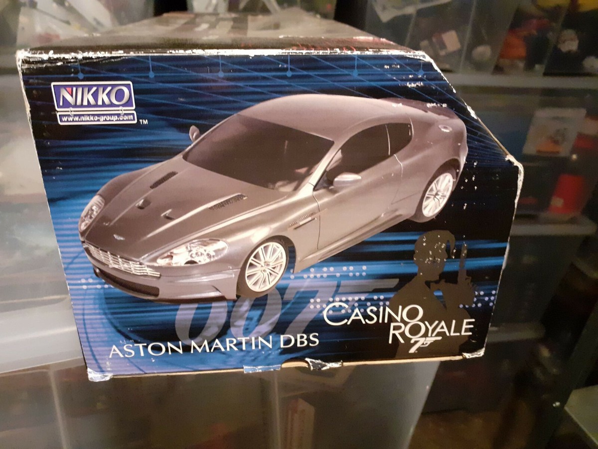 JAMES BOND - Casino Royale - Aston Martin DB5 RC car 1/16 scale