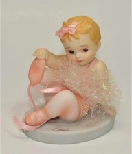 ASHTON-DRAKE Little Miracle DARE TU-TU TRY from 1st Time's Charm Figurine #92074