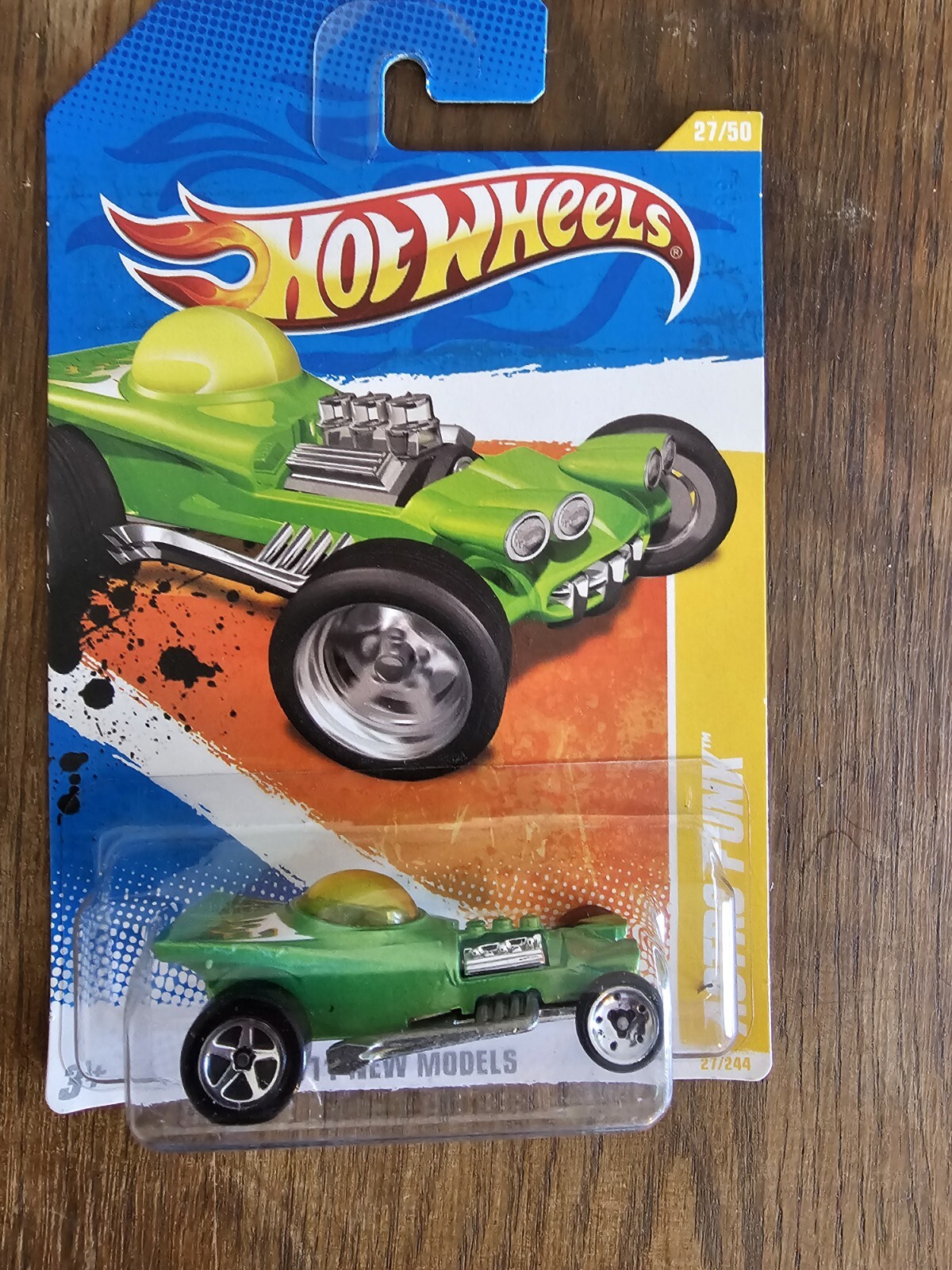 HOT WHEELS 2011 NEW MODELS ASTRO FUNK GREEN #27/50