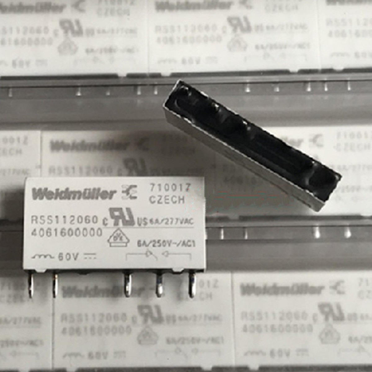 New 10PCS For Weidmuller RSS112060 4061600000 60V 5 Pins 6A Power