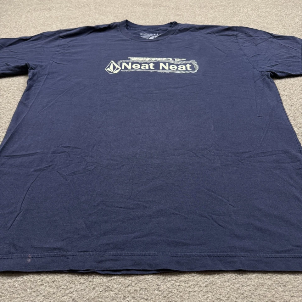 Volcom Men's Shirt Size XL Blue Short Sleeve Vintage Y2K Surfer Outdoor Beach - Image 3 of 4