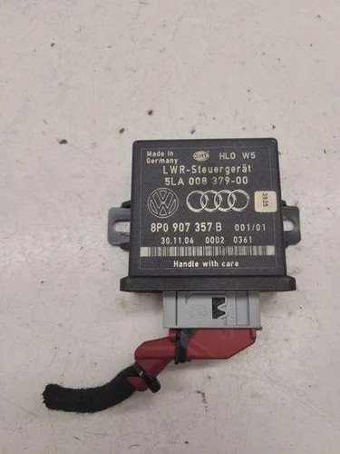 AUDI A4 8EC, B7 Scheinwerfer-Steuergerät 8P0907357B 2.50 Diesel 120kw 23934043