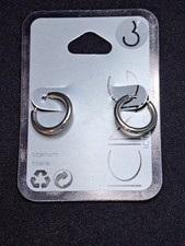 ICING Titanium Silver Hoop Earrings Continuous Hoop Round 18mm NWT