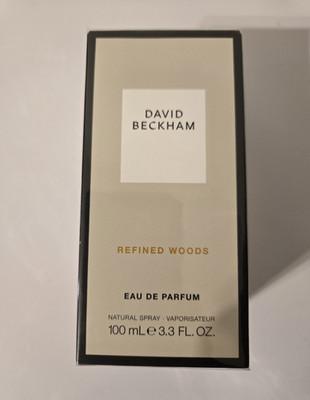 David Beckham Refined Woods Eau de Parfum Spray, 3.3 fl oz (Regular Size)
