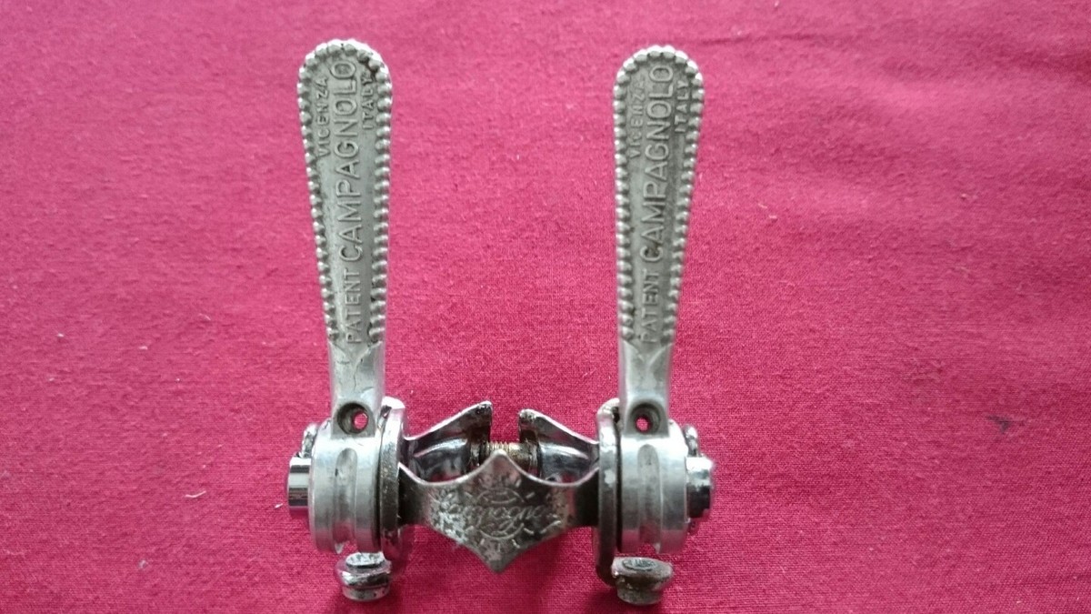 Jeu De Manettes De Vitesses Campagnolo Vintage – Double Bande Avec Guides