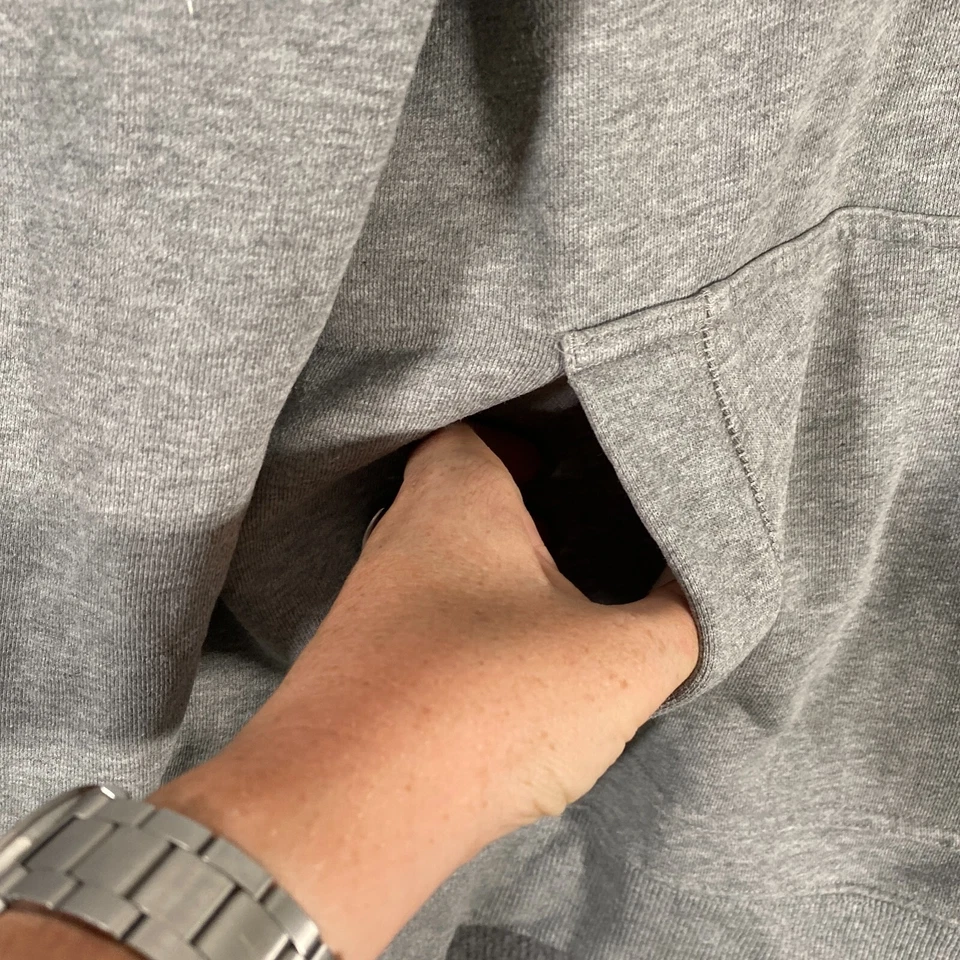 Oakley Jumper Mens XL Grey Hoodie Pullover Sweater Aussie Flag Y2K 2000s Vintage - image 4 of 4