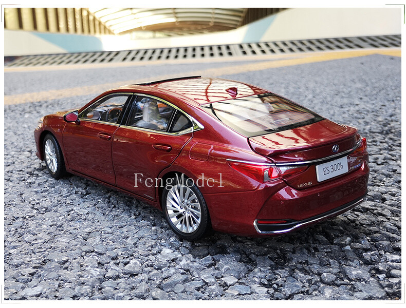 1:18 Scale Lexus ES ES300H 2019 Diecast Model Car collection