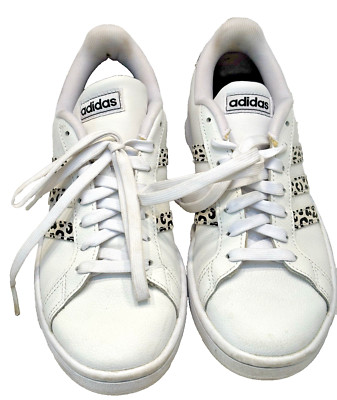 ADIDAS Neo Advantage Ladies Shoes Classic Leather  Size 7. 5 White w/ Leopard
