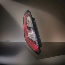 Fanale Posteriore SINISTRO FIAT PUNTO EVO 2009  BORDO INTERNO ROSSO Compatibile