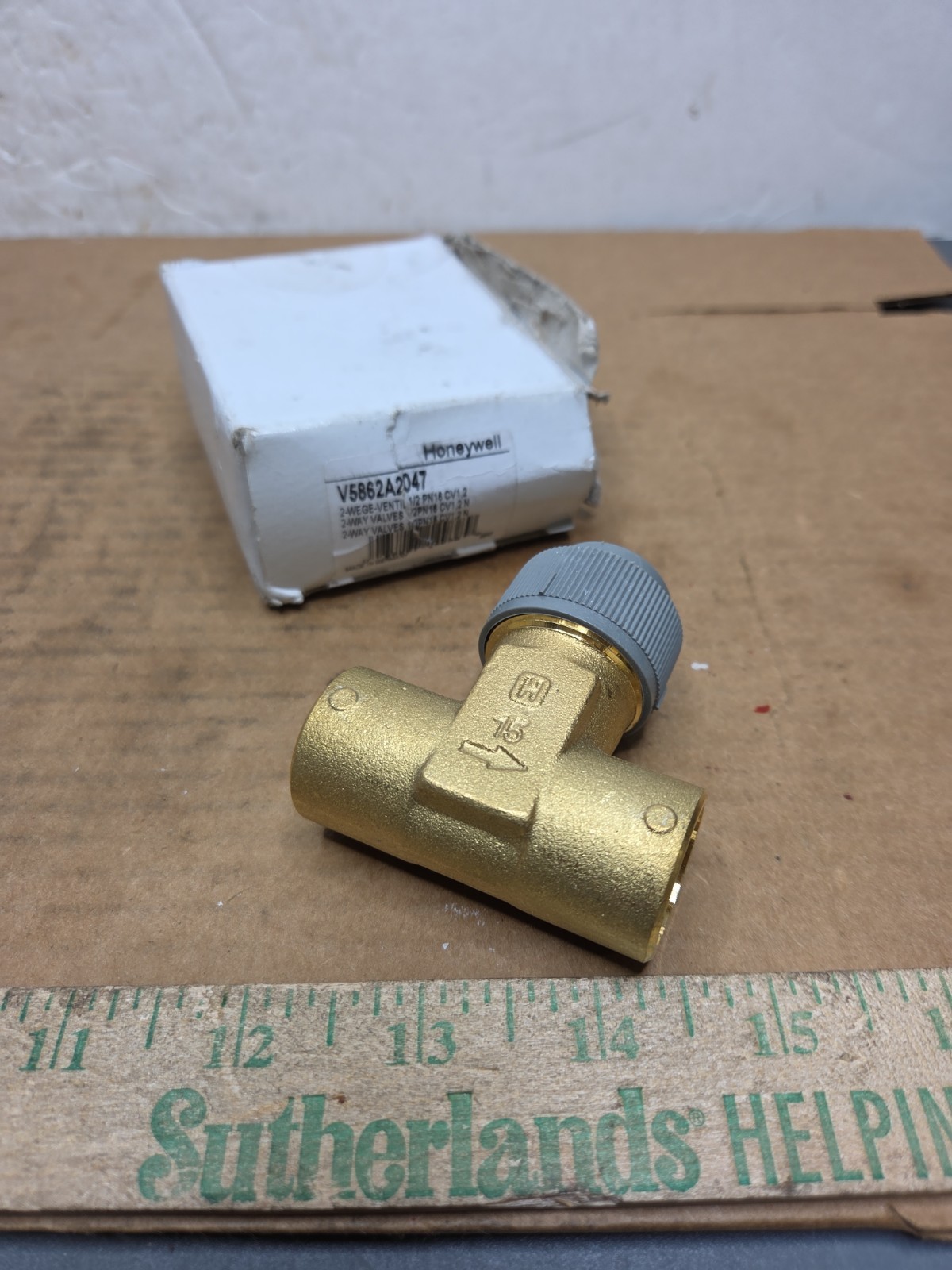 HONEYWELL V5862A2047 Threaded Globe Valve: (F)NPT 1/2 Item 279A92 V5862A2047