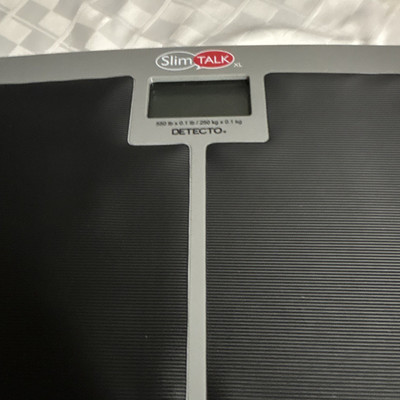 Detecto SlimTalk XL Digital Glass Bathroom Scale, Black, Contemporary Style