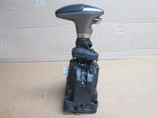 19 Dodge Challenger Automatic Transmission Shift Gear Shifter Knob Assembly 2019 19 Dodge Challenger Automatic Transmission Shift Gear Shifter Knob Assembly 2019