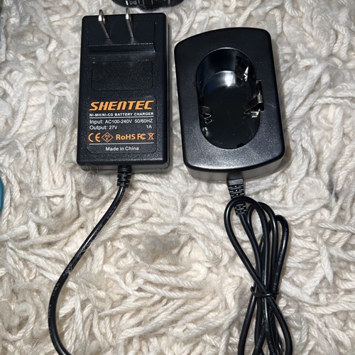 Makita DA391D Cordless Right Angle Drill With New Generic Battery And Charger - Picture 4 of 7