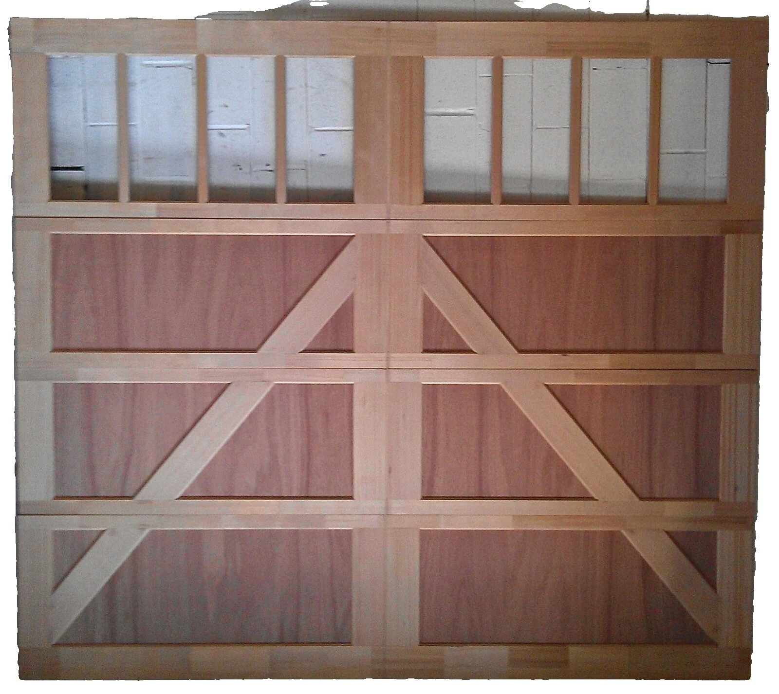 Puertas de garaje de madera Amana