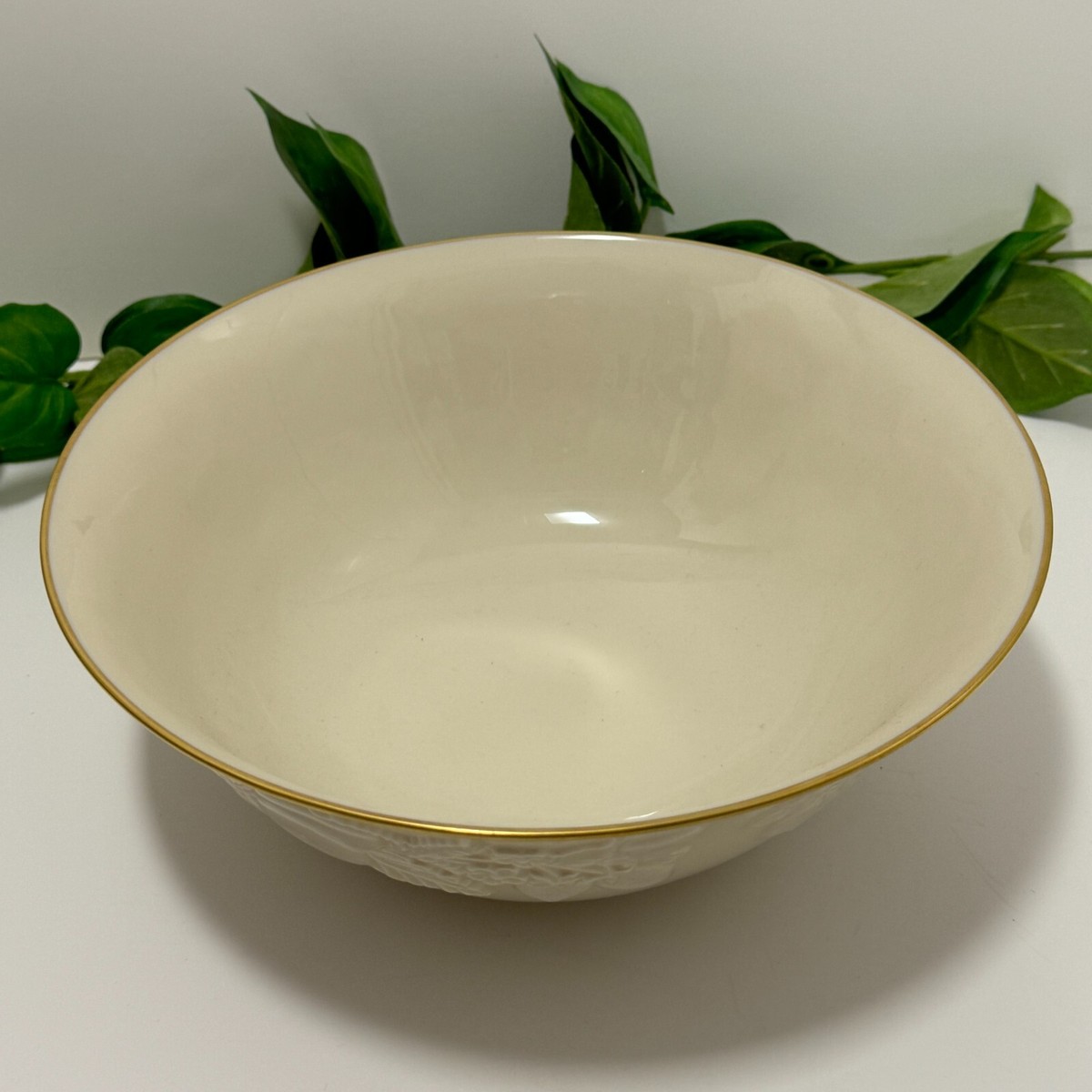 LENOX Fruits of Life 9” Serving Bowl Embossed Fruit Gold