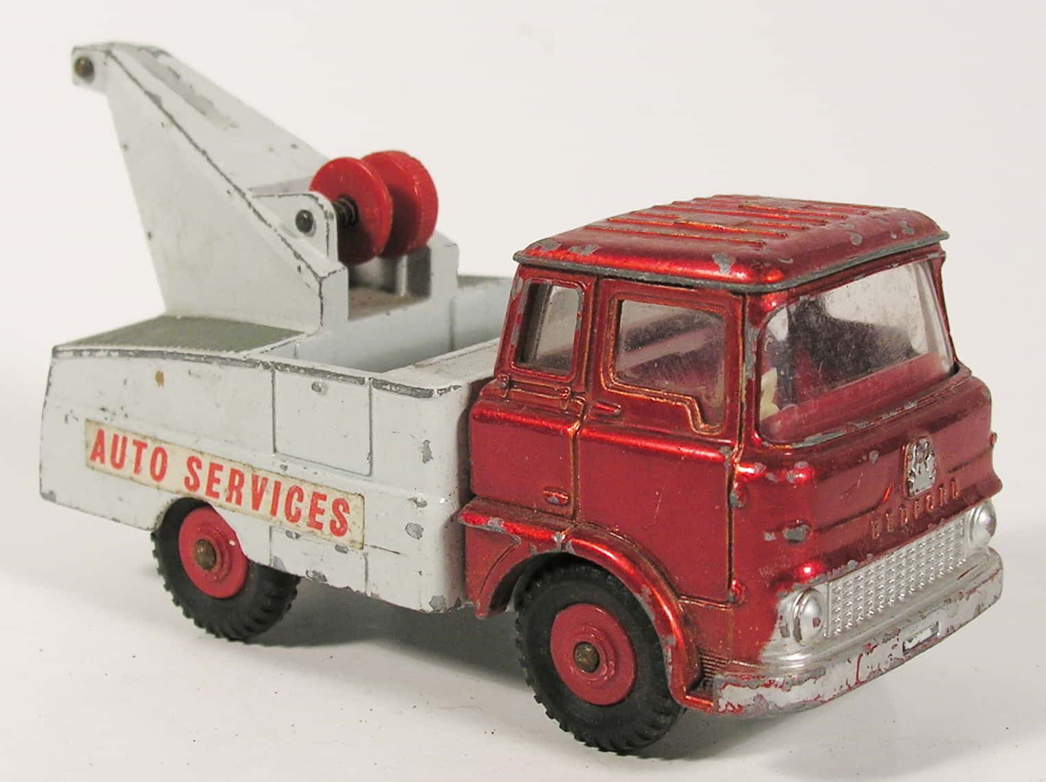 Dinky 434, Bedford TK Crash Truck - Free Price Guide & Review