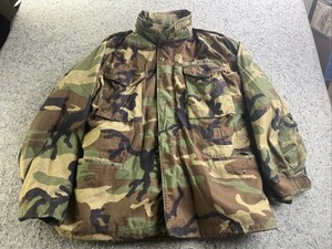 Vtg US Army M65 Woodland Camo Field Jacket Medium Regular Quilted Liner & Hood