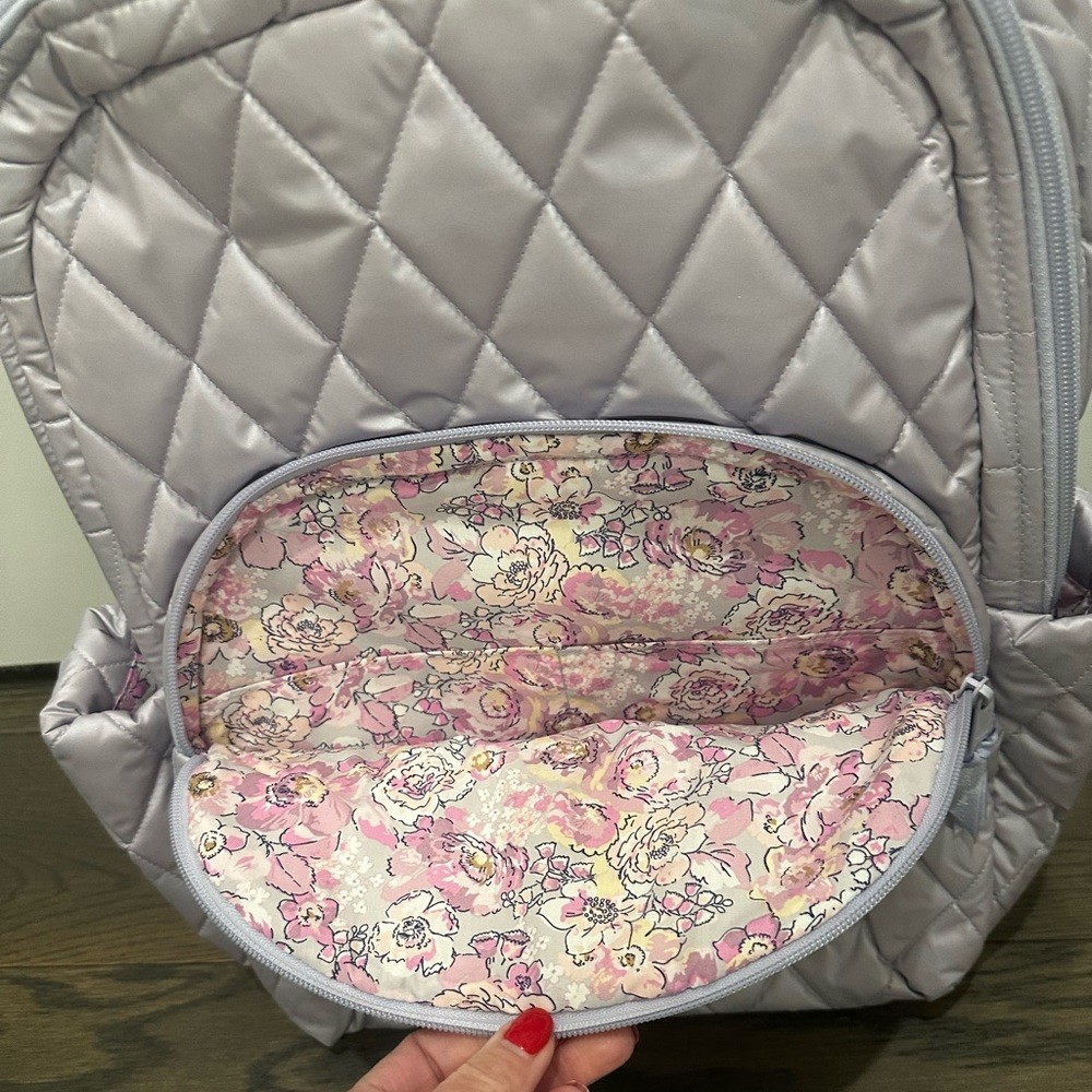 Vera Bradley Ultralight Essential Large Backpack NWT | eBay display picture 1