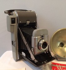 VTG Polaroid Model 80 Land Camera  Model 281 Flash Unit Filter Paperwork MINT 