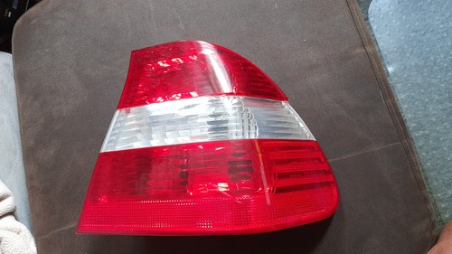 BMW E46 3er Rücklicht Rückleuchte 694653601 rechts