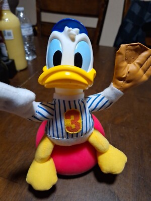 McDonalds Disney Donald Duck Sports Baseball 10