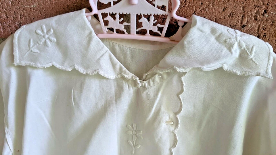 Antigua Camisa Eduardiana Victoriana Niñas Blusa Blanca Bordada Flores De Colección Foto 3 de 4