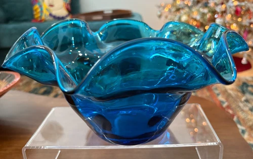 MCM Blenko Handcrafted Handblown Art Glass Ruffled Azure Bluenique Blue Bowl 10"