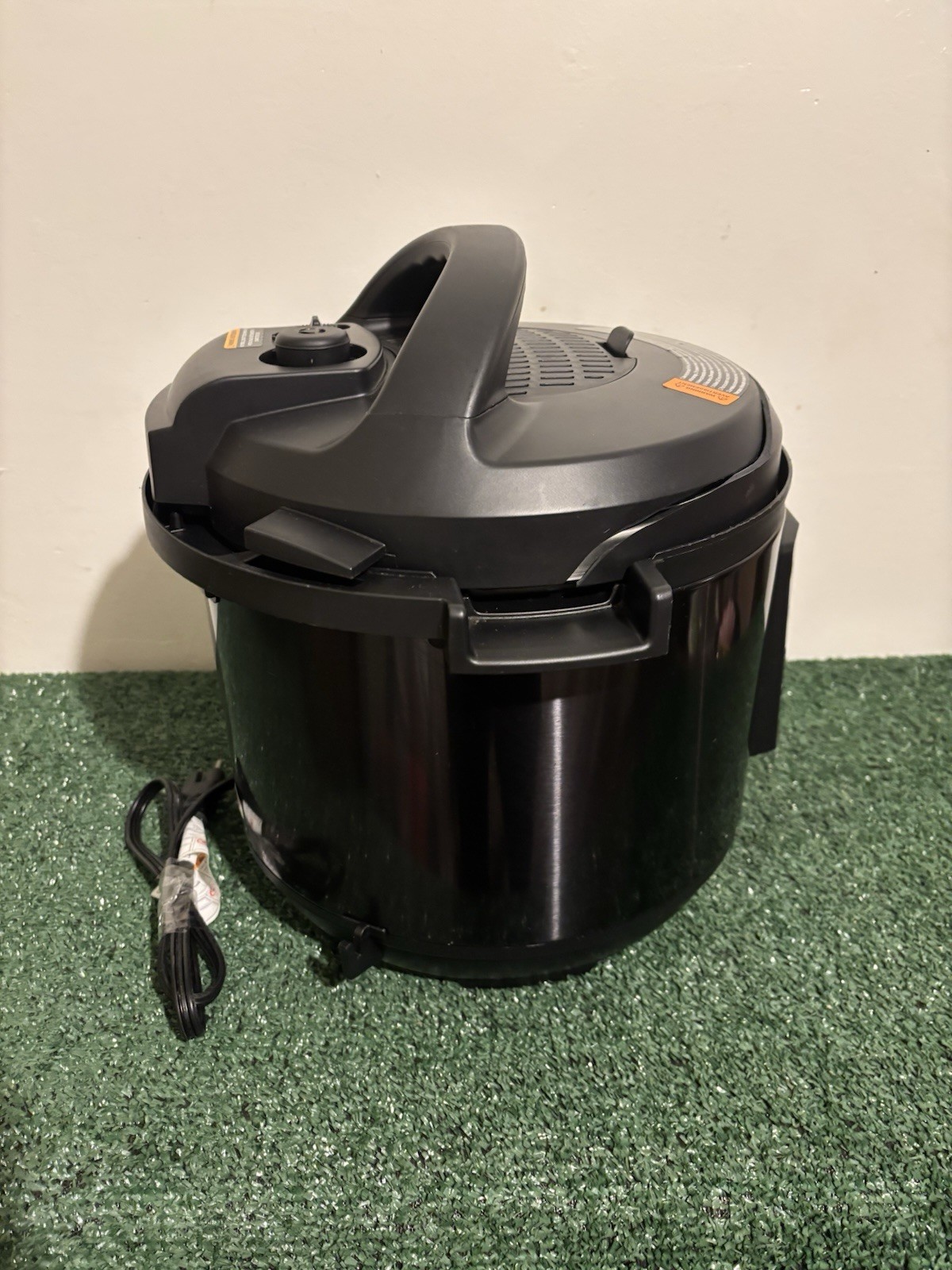 Instant Pot Pro 60 10-in-1 6Qt Pressure Cooker Slow *READ DESCRIPTION
