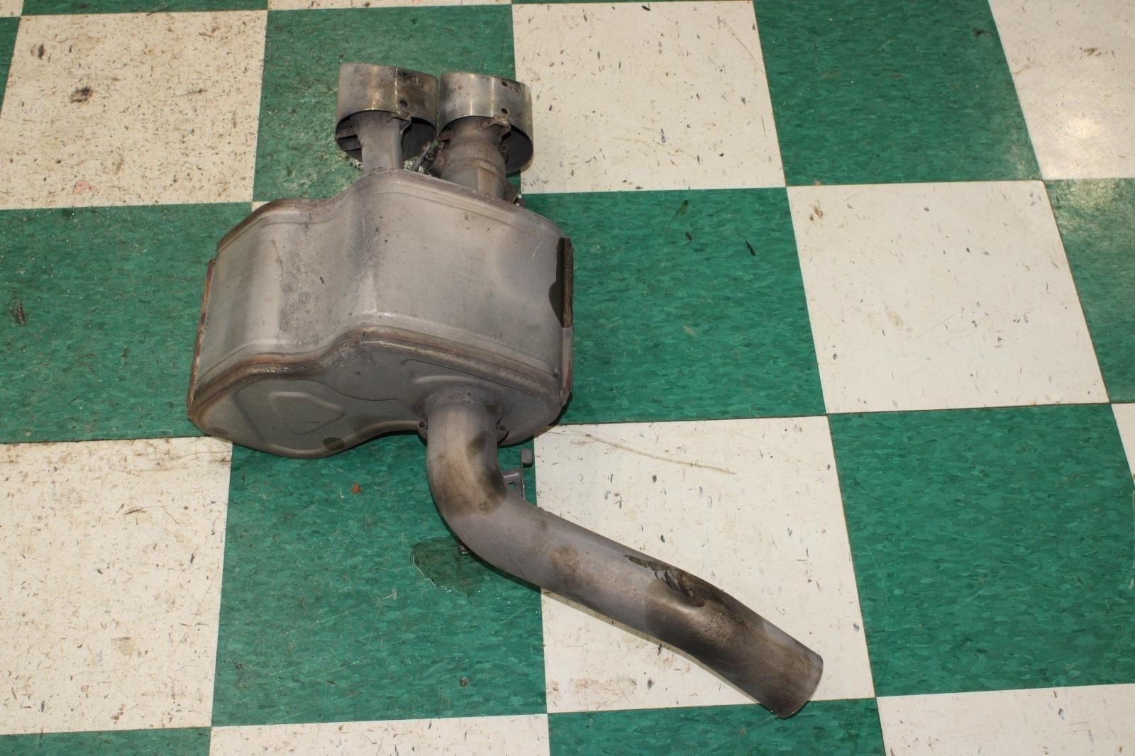 14-21 MASERATI GHIBLI Exhaust System Left LH Driver Muffler Dual Tip Factory OEM