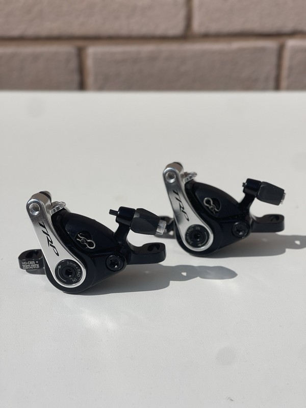 TRP Sphyre Post Mount Brake Front & Rear. Break pads half life. Body 100%.