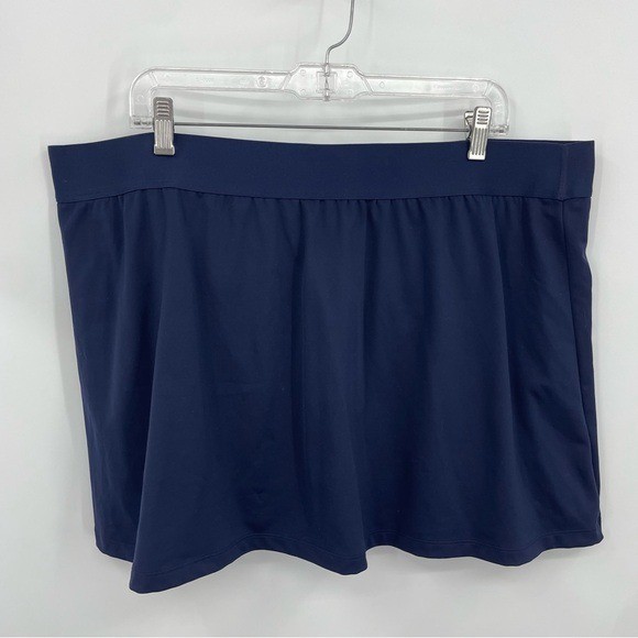GAP Eclipse Split-Front Exercise Skort navy blue … - image 5