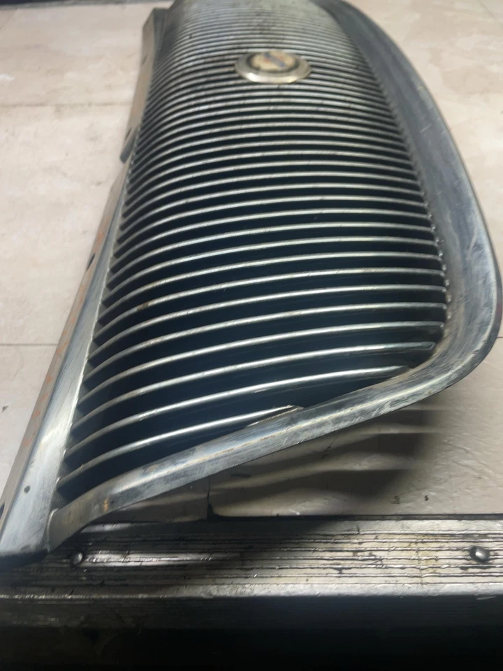 Rejilla CHRYSLER CIRRUS 95 96 97 98 99 00 Foto 4 de 4